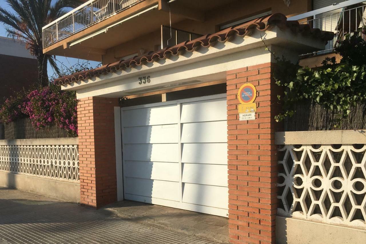 Solimar カステルデフェルス エクステリア 写真